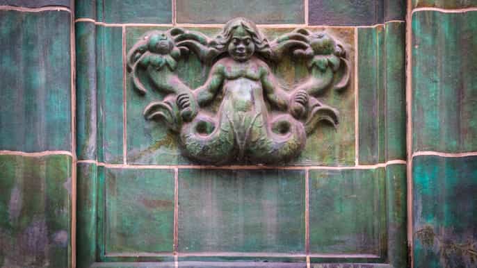 mystical hamburg walking tour in german