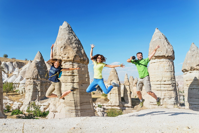 Cappadoce : Tour en montgolfière au lever du soleil et excursion d'une journée