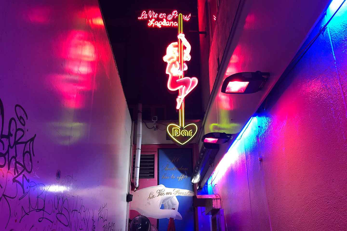 Amsterdam: 1,5-Hour Red Light District Tour