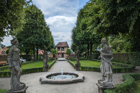 Der St. Johannisfriedhof und die Hesperidengärten (Le château de St. Johannisfriedhof et les jardins de Hesperid)Cimetière St John et jardins des Hespérides