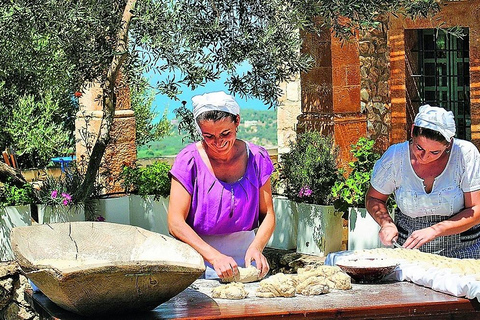 Desfrute de um almoço com produtos puros da fazenda de Corfu