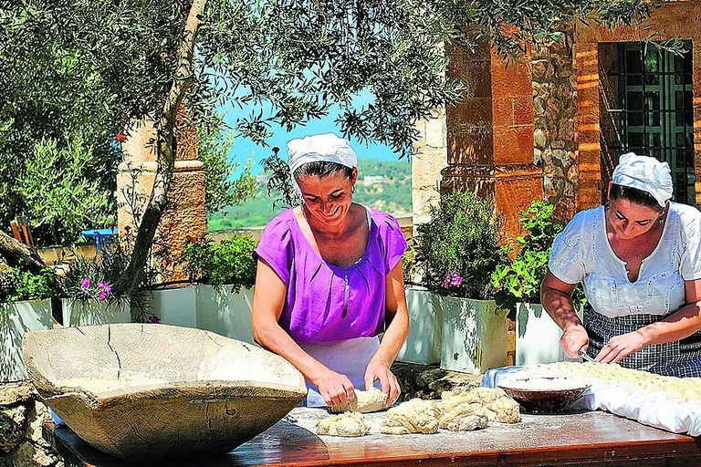 Desfrute de um almoço com produtos puros da fazenda de Corfu