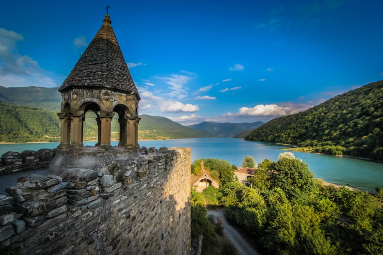 Ananuri, Gudauri &amp; Kazbegi Day Tour From TbilisiKazbegi Tour with Gergeti Trinity Church