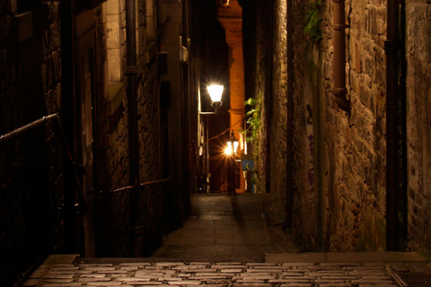 Edinburgh: 2-Hour Ghost Tour in Spanish