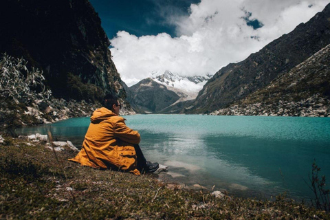 Laguna Parón Full Day with Entrance Fee