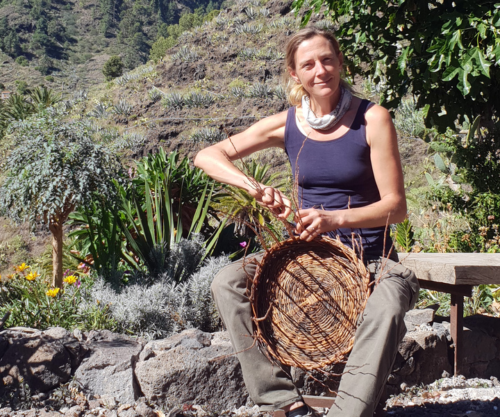 Workshop: Traditional basketry @ the Canary Island date palm