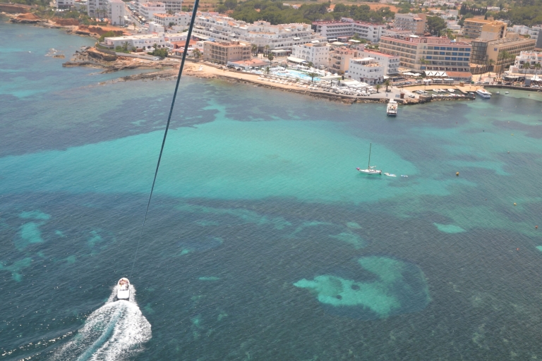 Santa Eulària des Riu: Parasailing Boat Cruise with Drinks 90-Minute Parasailing Experience with HD Video