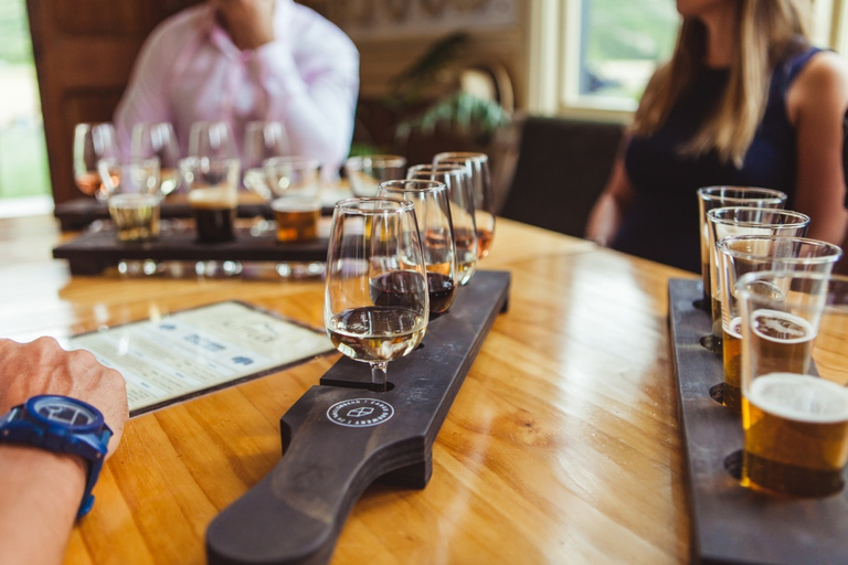 Queenstown: Twilight Wine and Craft Beer Tour