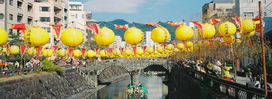 Visite du sanctuaire et des temples de Nagasaki avec cérémonie du thé