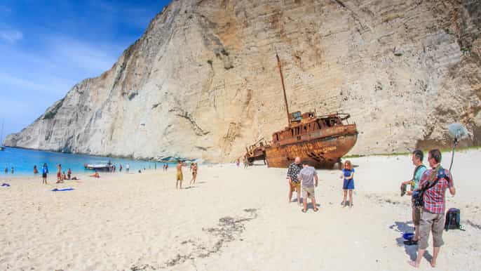 zante tour in motoscafo a navagio e grotte blu