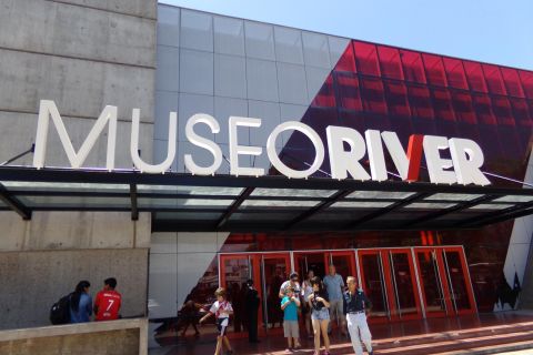 Buenos Aires: River Plate and Boca Juniors Museum Tour