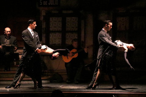 Buenos Aires: El Aljibe Tango Show with Optional Dinner Tango Show Only