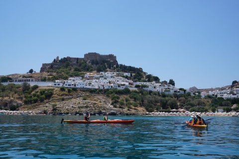Lindos: zeekajakken en Akropolis van Lindos Tour met lunchGroepstour met hotelovername