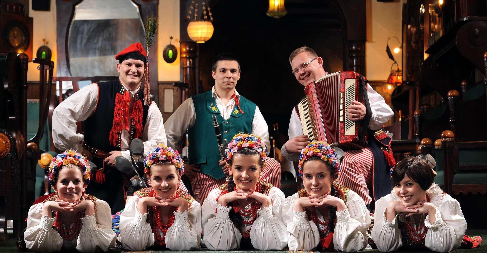 Cracovia, spettacolo folk e cena a 3 portate al Jama Michalika Café - Housity