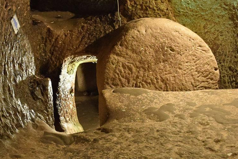 Excursion d'une journée en Cappadoce + randonnée à cheval et nuit turque