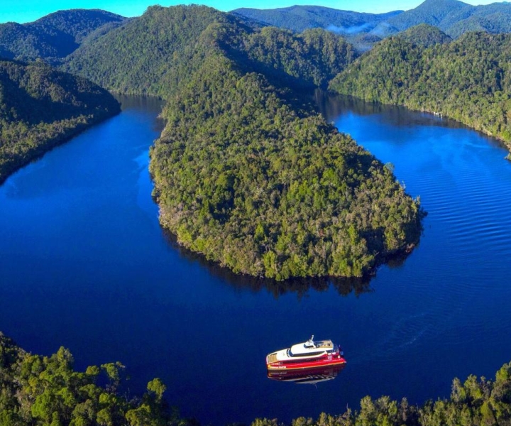 Strahan: World Heritage Cruise on Gordon River with Lunch