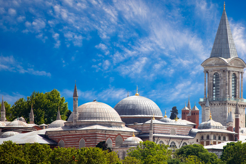 Istanbul: Tour privato del Palazzo Topkapi e del Grand BazaarTour pomeridiano guidato del Palazzo Topkapi e del Gran Bazar