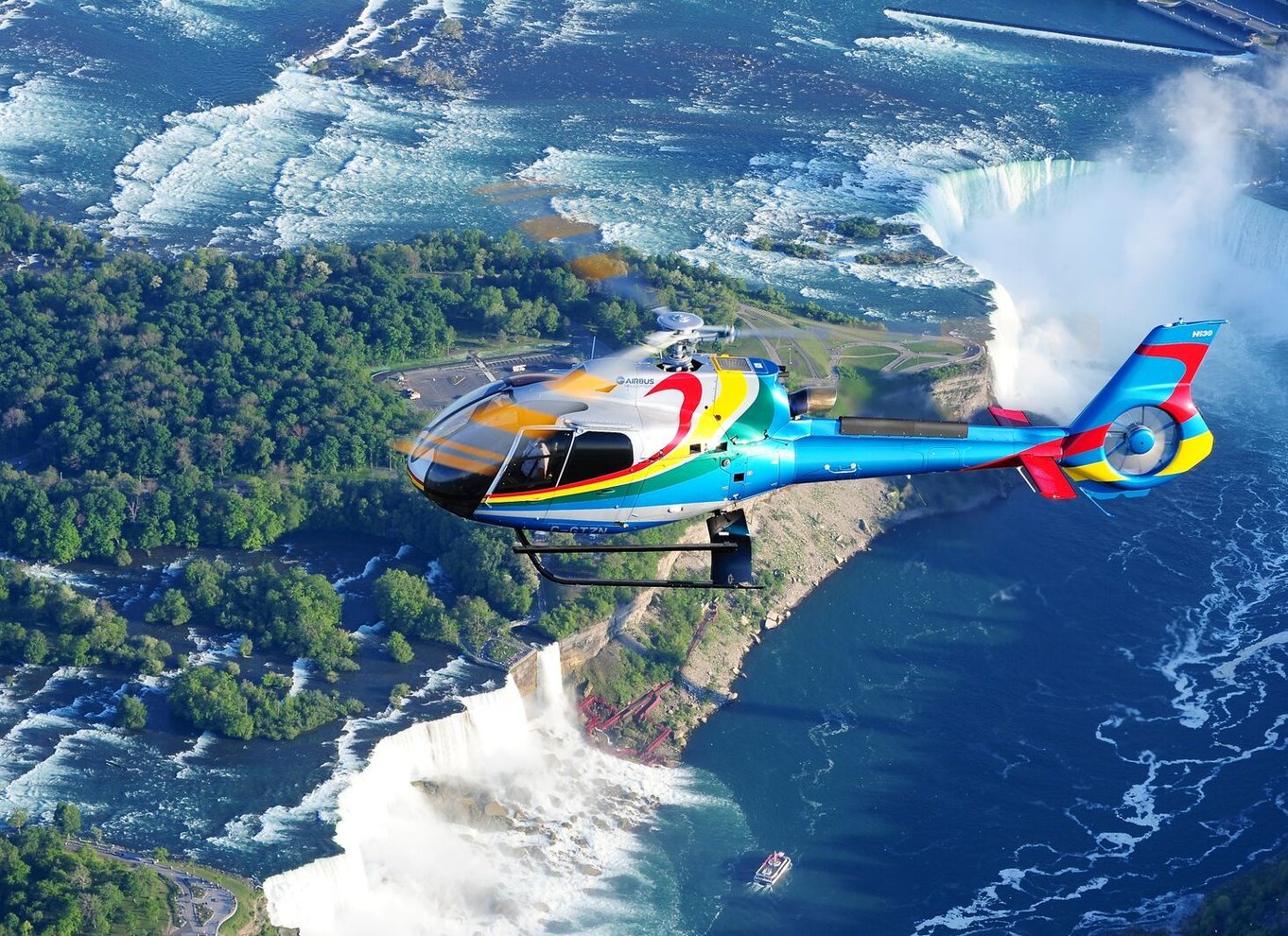 Niagara Falls, Canada: Naturskøn helikoptertur