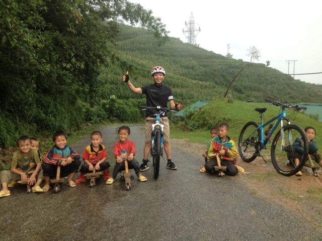 Visit Sapa Bike Tour to Muong Hoa Valley and Local Life Experience in Lao Cai & Sa Pa