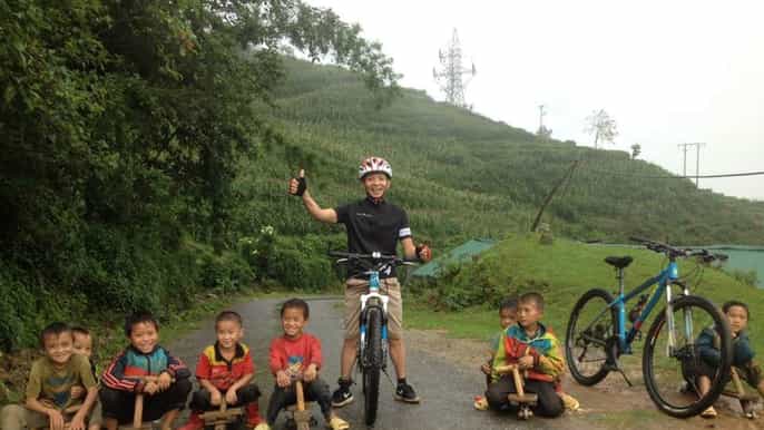 sapa bike tour to muong hoa valley and local life experience