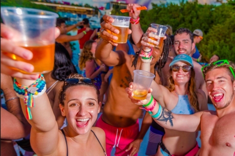 Rockstar Boat Party Cancun - Rejs alkoholowy Cancun (18+)Impreza na łodzi w Cancun dla dorosłych