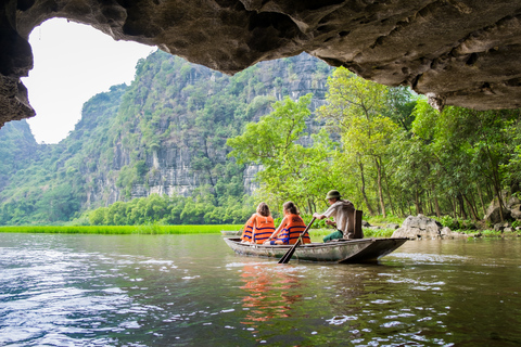 Z Hanoi: Hoa Lu i Tam Coc Tour z jazdą na rowerze