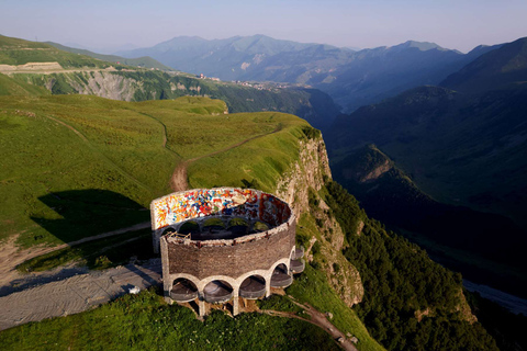 Excursion d&#039;une journée à l&#039;église de la Trinité Kazbegi et Gergeti