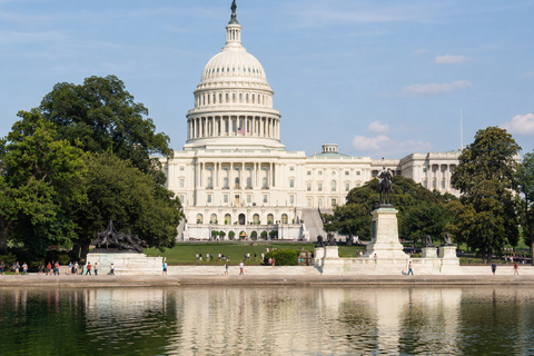 New York: Guided Day Trip to Philadelphia and Washington DC