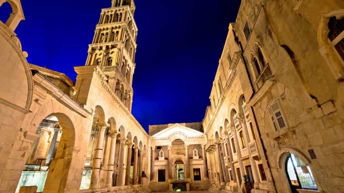split city walking tour with marjan hill