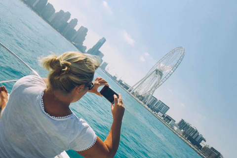 Dubai: 2 or 3-Hour Sea Cruise to Swim, Tan, and Sightsee 2-Hour Private Cruise