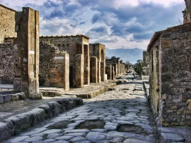 Pompeji und Herculaneum: Private Tour von Neapel aus