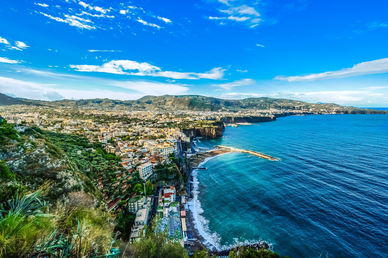 Sorrente et la côte amalfitaine: visite privée d'une journée depuis Naples