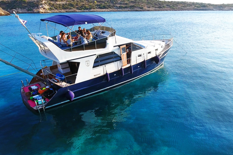 Athens: Private Cruise of Athens Riviera & Saronic Islands