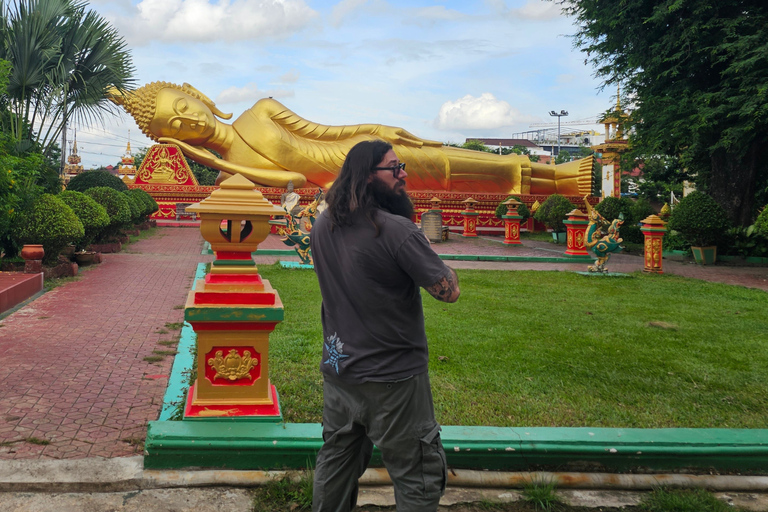 Vientiane: Private Guided City Walking Tour