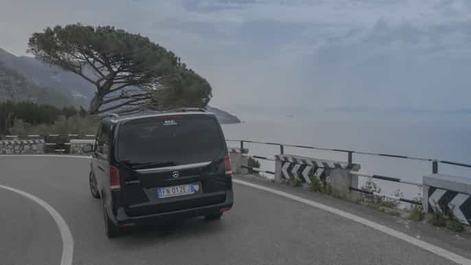 positano to/from rome transfer with optional pompeii stop