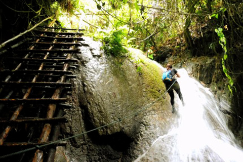 Nong Khiaw: 100 Waterfalls, Nam Ou & Khmu Village Day Tour