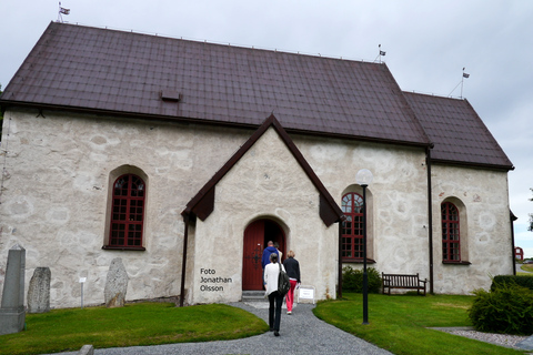 From Stockholm: 5-Hour Medieval Churches Tour