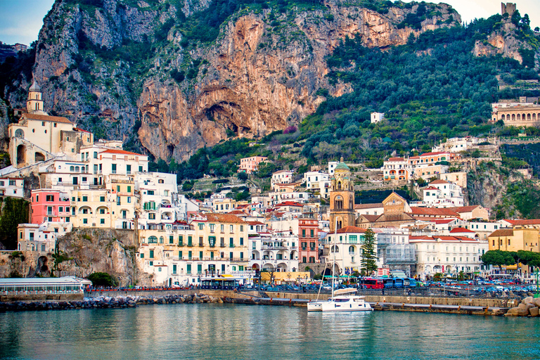 From Naples: Amalfi Coast Highlights Tour by Car and BoatAmalfi Coast: 8-Hour Tour by Car and Boat