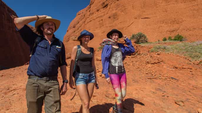 safari con noche en red centre de uluru desde alice springs