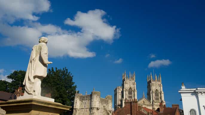 york 1–hour evening walking tour