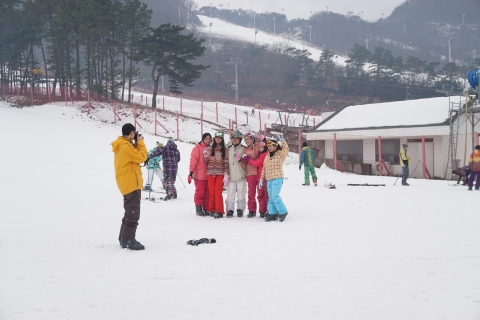 Seul: Jisan Resort Ski, Sled i Snow DayJisan Resort Ciesz się tylko śniegiem