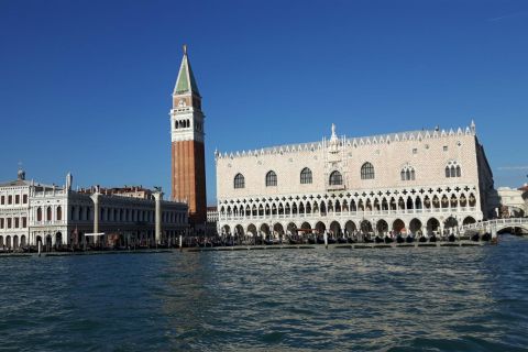 Ab Gardasee: Tagestour nach Venedig