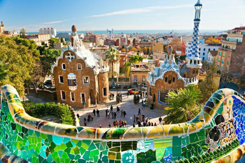 Barcelona: Flex Pass Top Attractions & Sagrada Option 7 Attractions Pass