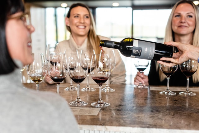 McLaren Vale: Premium-Verkostung von Maxwell Wines mit Snacks