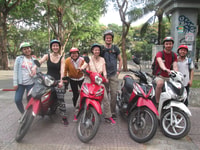 Ho Chi Minh City, Tour de moto de minuit - Hizvo