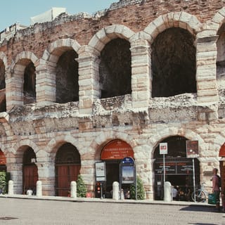 From Lake Garda: Verona Full-Day Tour