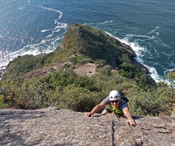Rio de Janeiro: Sugarloaf Mountain Hike and Climb