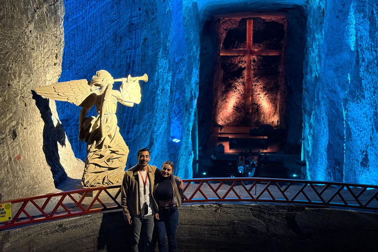 Bogotá: Zipaquirá Salt Cathedral & Paragliding Tour
