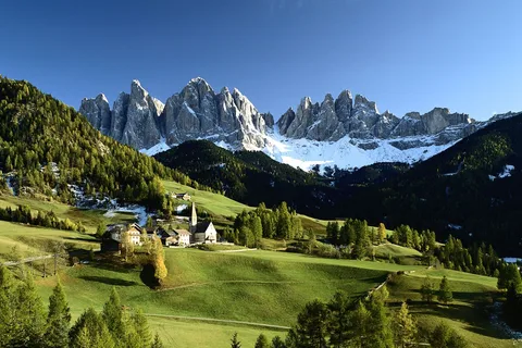 Dolomites Full-Day Coach Tour from Lake Garda