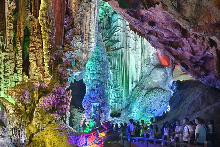 Yangshuo: Private Day Trip with Silver Cave & Cruise